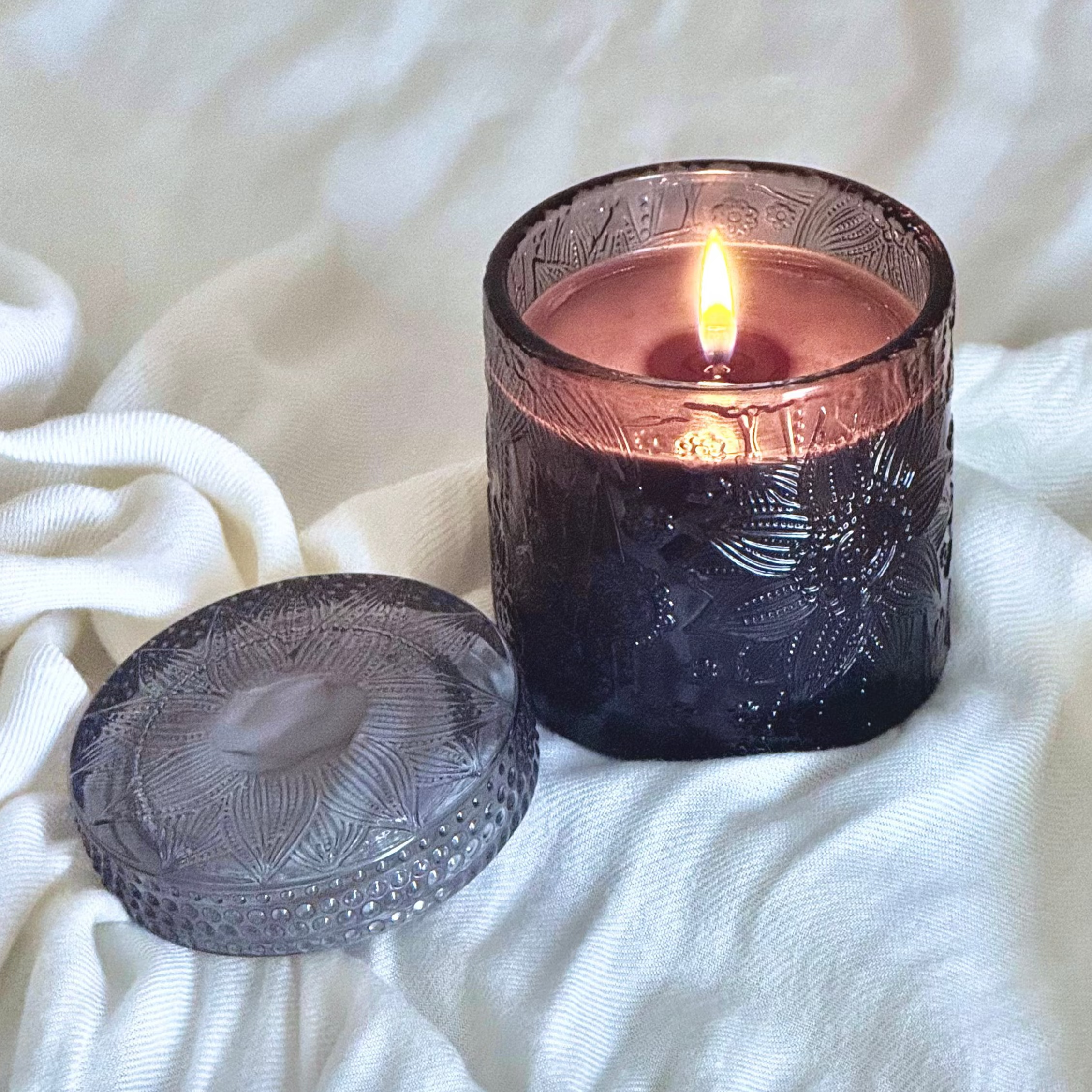 Night Bloom Candle – Moonlit Fig – Side