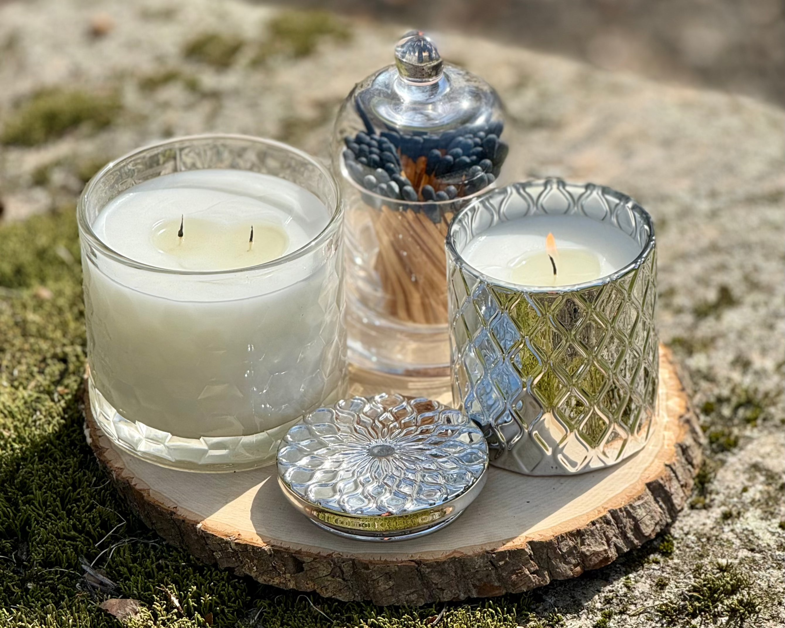 HexaGlow_Candle_-_displayed_in_outdoor_setting