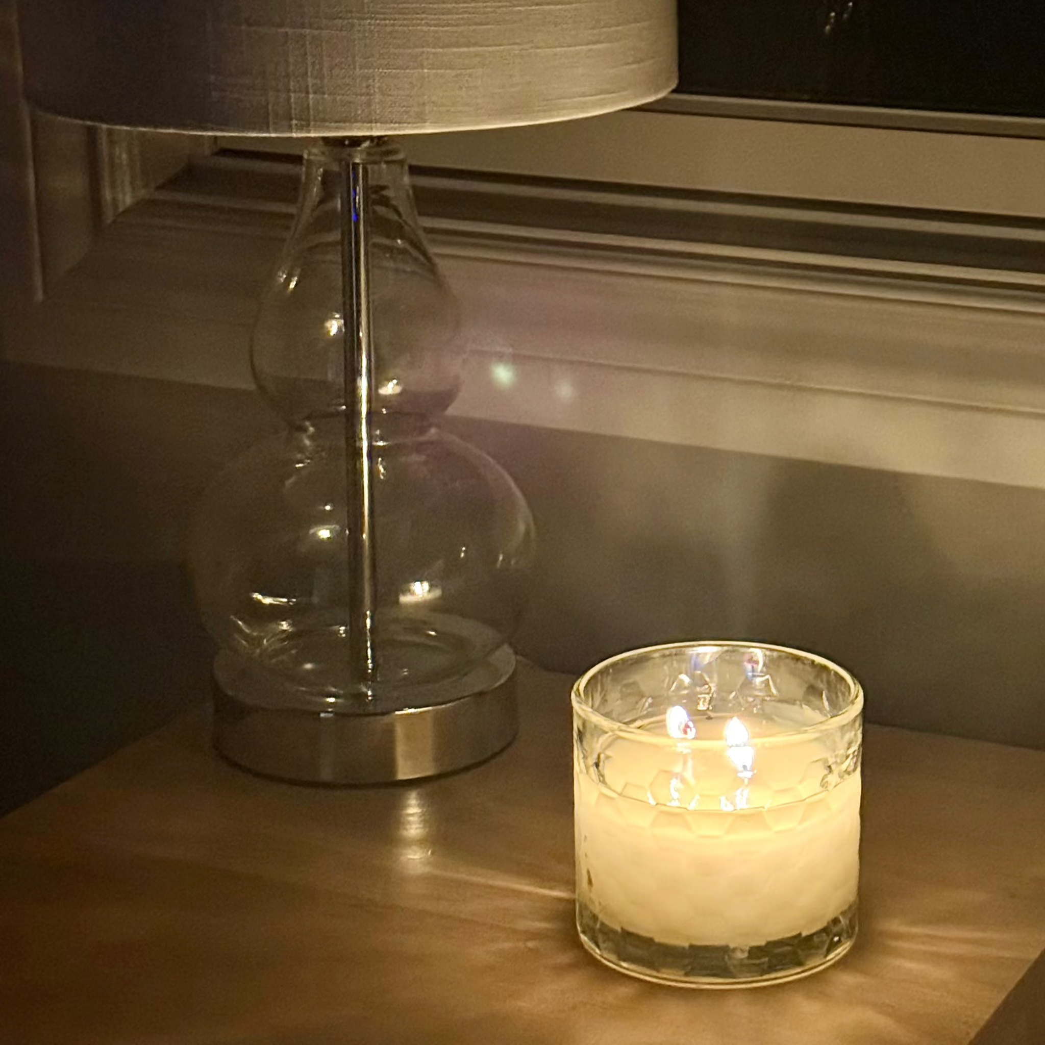 HexaGlow Candle - Amber Coast displayed in luxury home setting