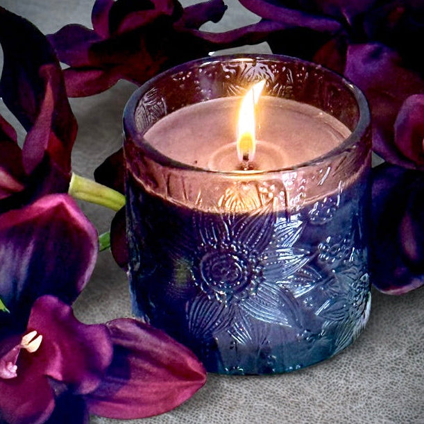 Night Bloom Candle – Moonlit Fig, front view with modern design