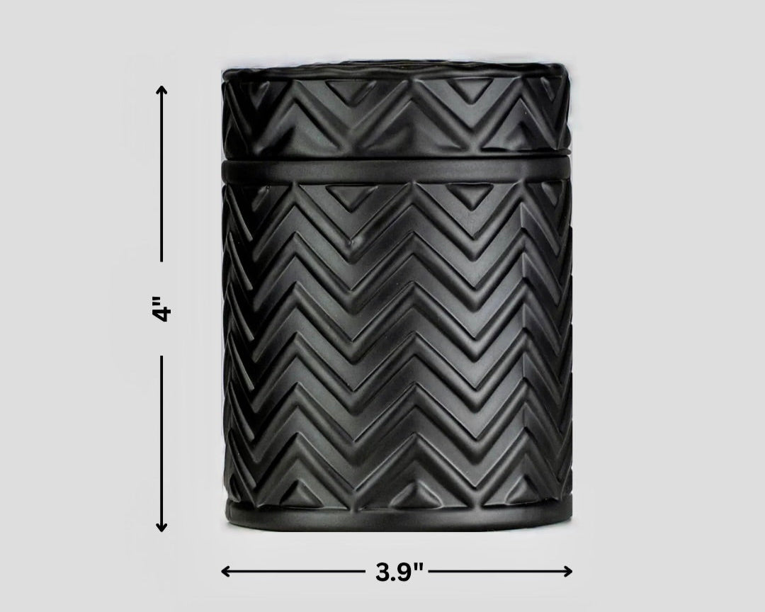 Onyx Moon Candle – 4 inches tall and 3.9 inches