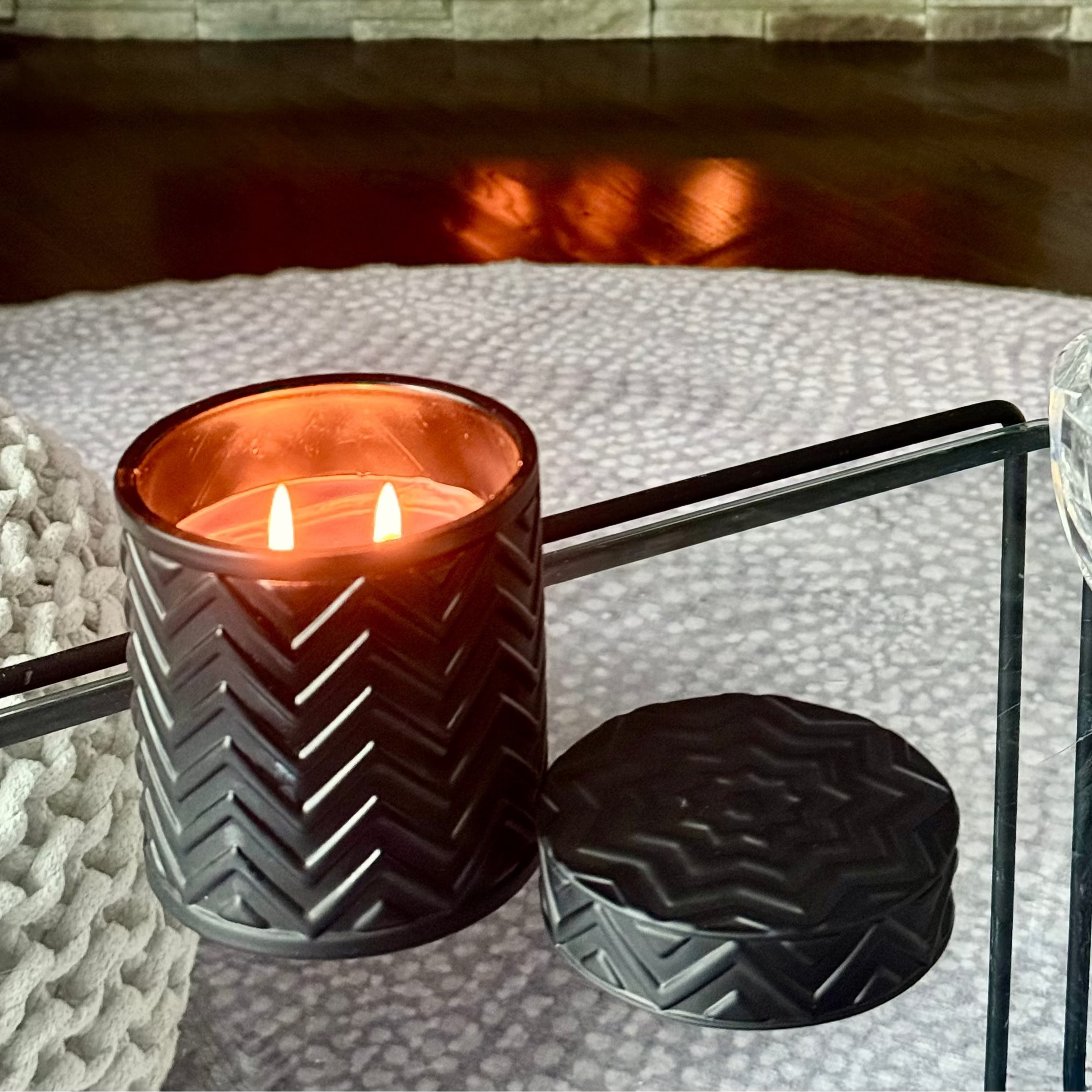 Onyx Moon Candle – Moonlit Fig – Top View