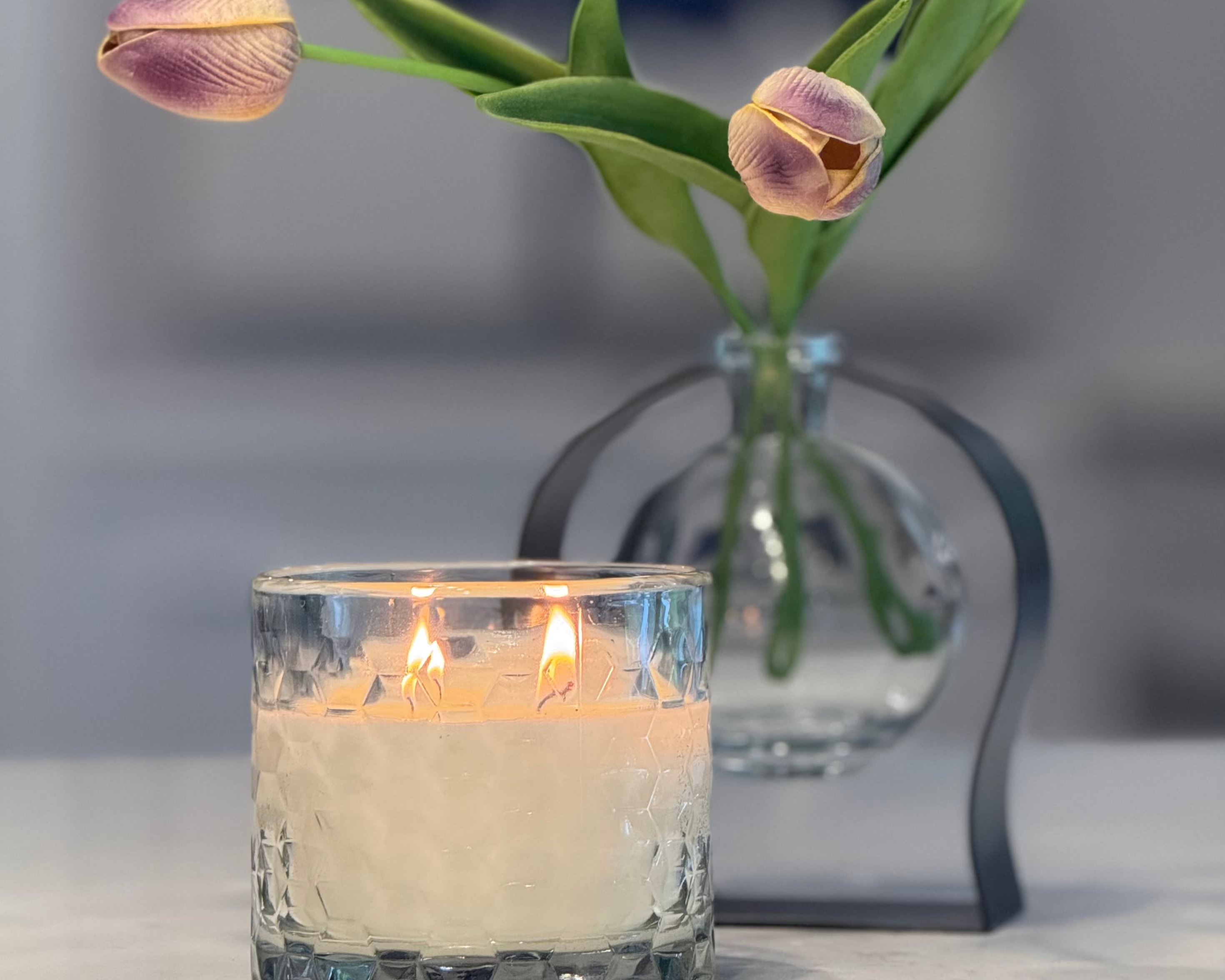 HexaGlow Candle - Lavender & Vanilla Bliss, hand-poured coconut apricot wax close-up