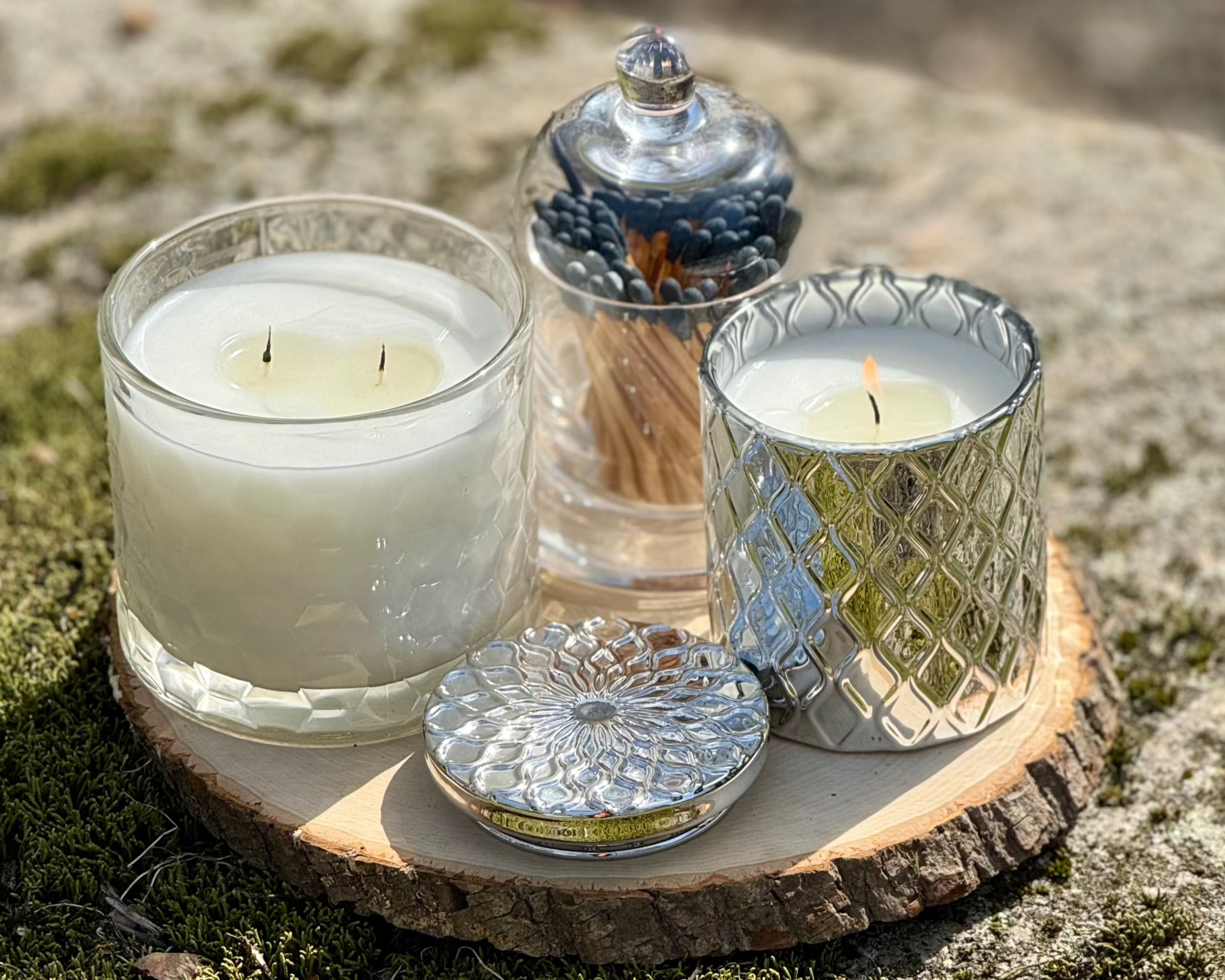 Silverscape Candle – top view of wax and vessel